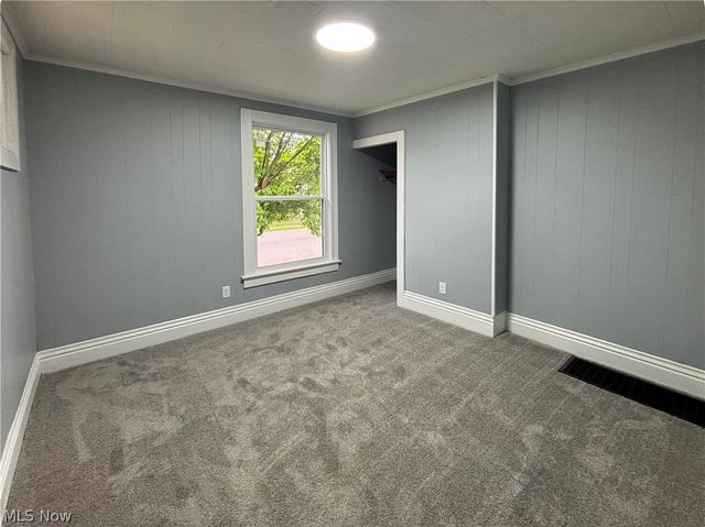 705 9th Street SW, Massillon, OH 44647