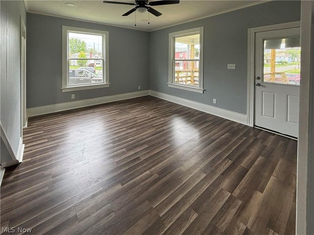 705 9th Street SW, Massillon, OH 44647