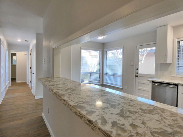604 Golfview Drive, Richmond, TX 77469