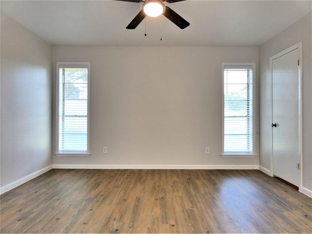 604 Golfview Drive, Richmond, TX 77469