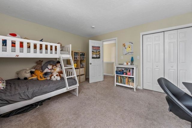 10 Crab Apple Lane 10, Franklin, MA 02038
