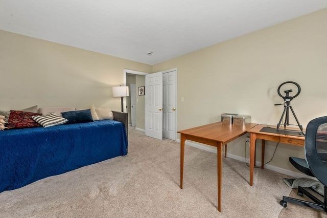 10 Crab Apple Lane 10, Franklin, MA 02038