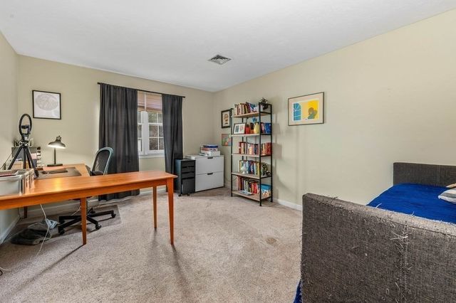 10 Crab Apple Lane 10, Franklin, MA 02038