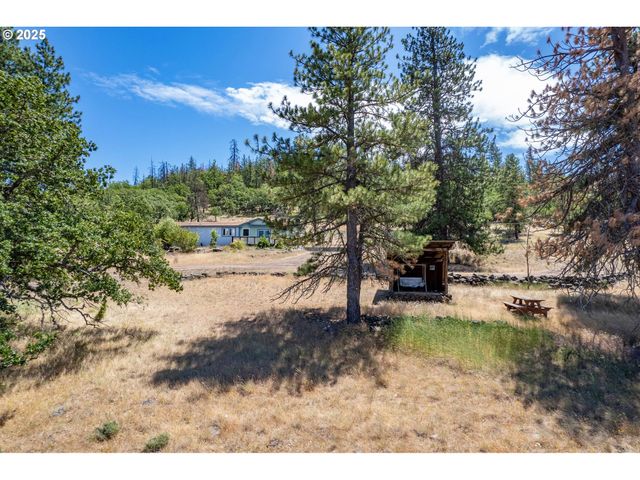 222 PILUK Ln, Goldendale, WA 98620