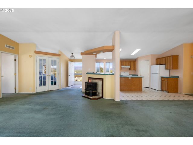 222 PILUK Ln, Goldendale, WA 98620