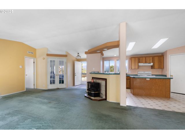 222 PILUK Ln, Goldendale, WA 98620
