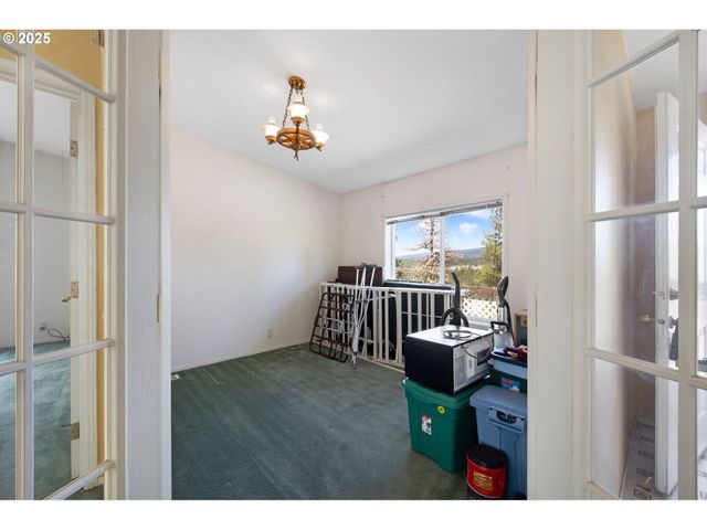 222 PILUK Ln, Goldendale, WA 98620