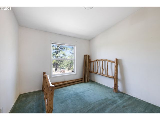 222 PILUK Ln, Goldendale, WA 98620