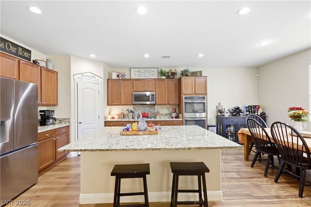10315 Parkview Mountain Avenue, Las Vegas, NV 89166