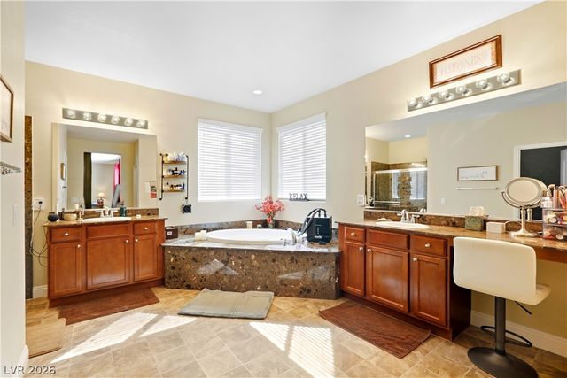 10315 Parkview Mountain Avenue, Las Vegas, NV 89166