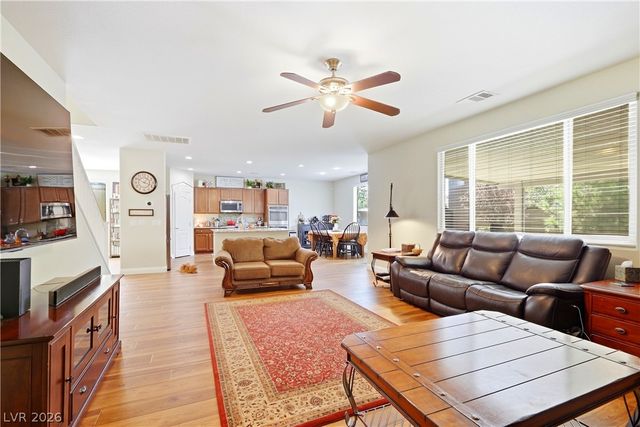 10315 Parkview Mountain Avenue, Las Vegas, NV 89166