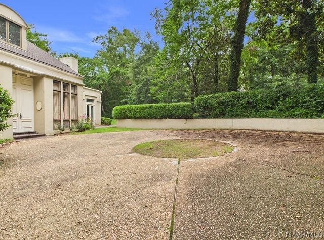 1829 Fairlee Court, Montgomery, AL 36106