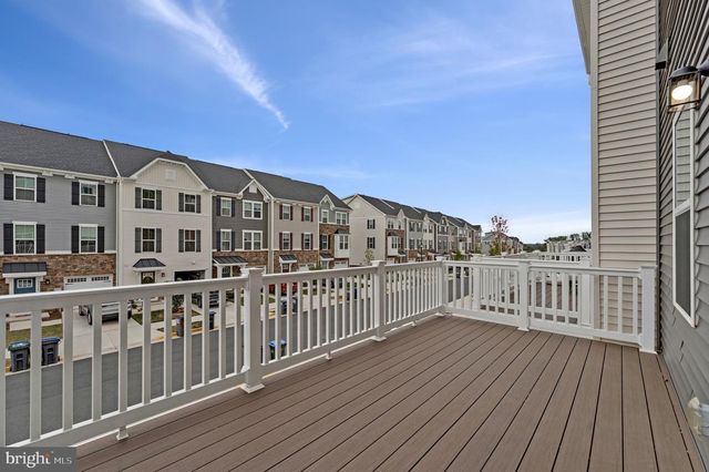 46275 MOUNT KELLOGG TER, Sterling, VA 20164