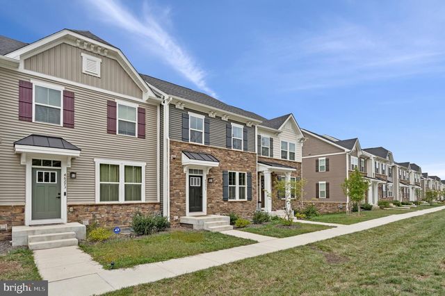 46275 MOUNT KELLOGG TER, Sterling, VA 20164