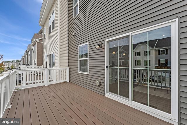 46275 MOUNT KELLOGG TER, Sterling, VA 20164