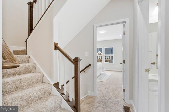 46275 MOUNT KELLOGG TER, Sterling, VA 20164