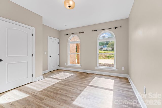 160 Tullyries Lane, Lewisville, NC 27023