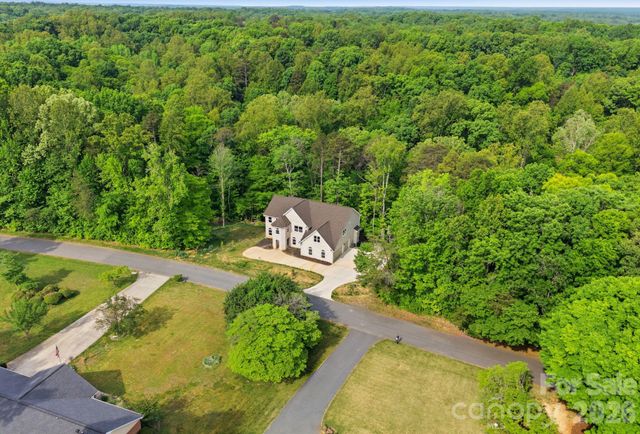 160 Tullyries Lane, Lewisville, NC 27023
