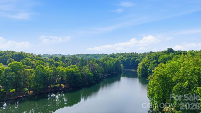 160 Tullyries Lane, Lewisville, NC 27023