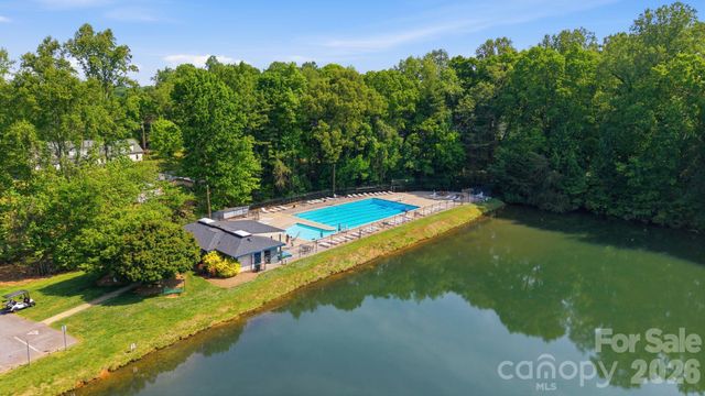 160 Tullyries Lane, Lewisville, NC 27023