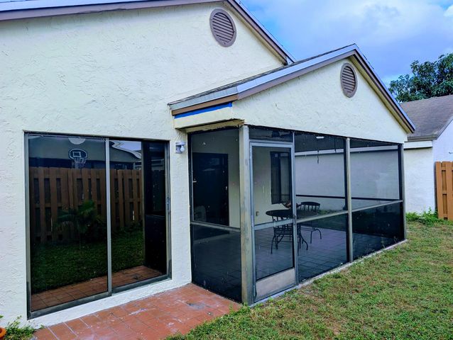 3450 NW 21st Street, Coconut Creek, FL 33066