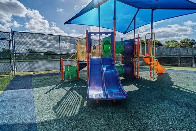 3450 NW 21st Street, Coconut Creek, FL 33066