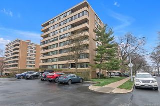 166-26 Powells Cove Boulevard 5D, Beechhurst, NY 11357
