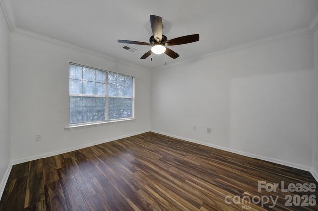 5007 Sharon Road E, Charlotte, NC 28210