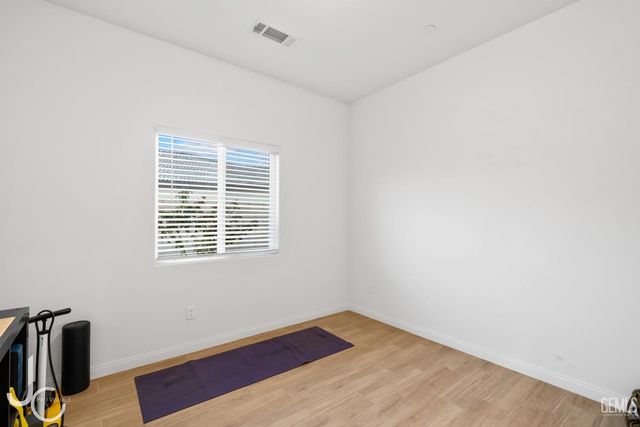 3924 Majorca Court, Bakersfield, CA 93306