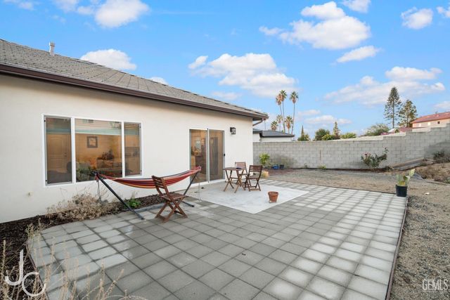 3924 Majorca Court, Bakersfield, CA 93306