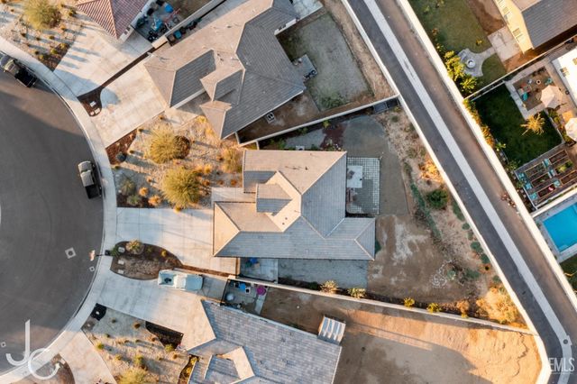 3924 Majorca Court, Bakersfield, CA 93306