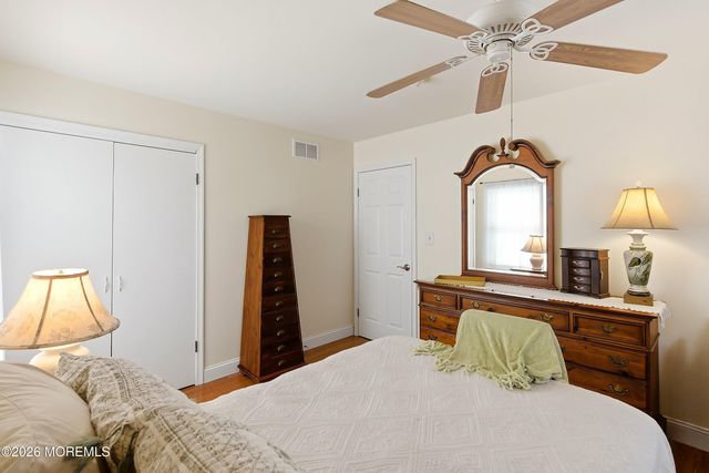 15 William Drive, Howell, NJ 07731
