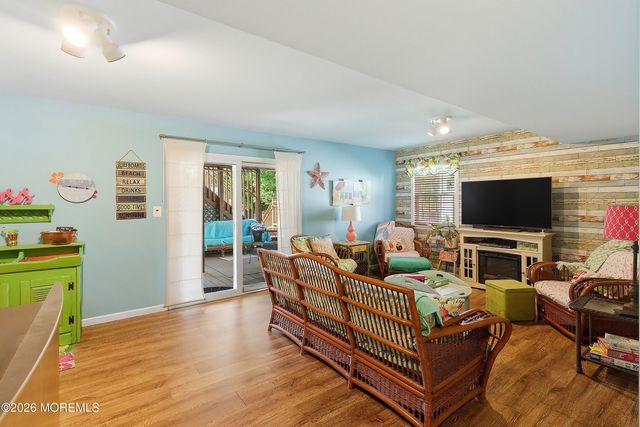 15 William Drive, Howell, NJ 07731