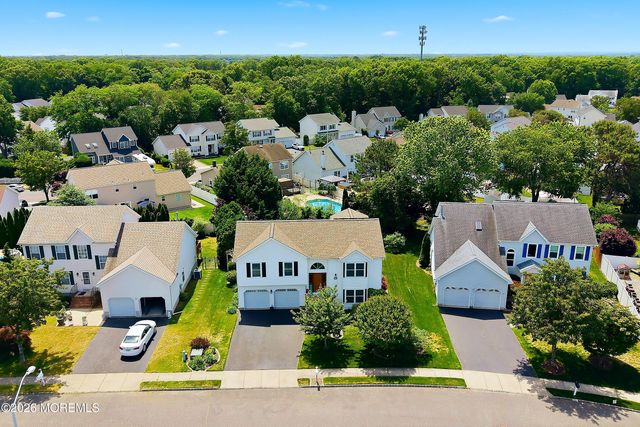 15 William Drive, Howell, NJ 07731