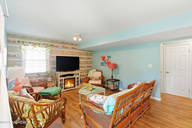 15 William Drive, Howell, NJ 07731