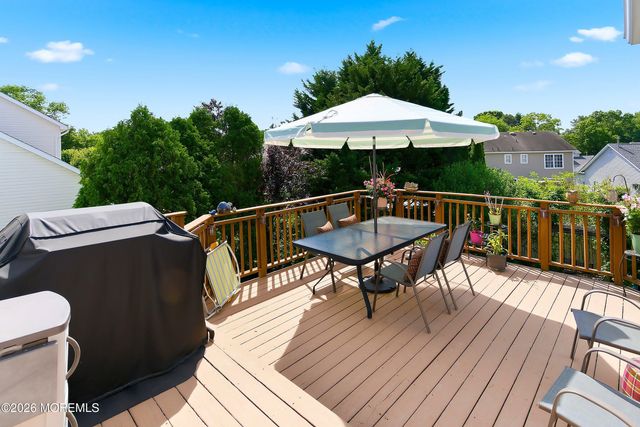 15 William Drive, Howell, NJ 07731