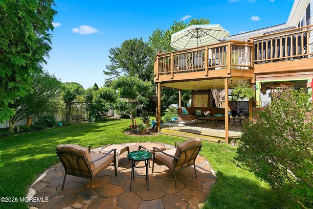 15 William Drive, Howell, NJ 07731