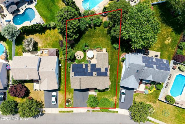 15 William Drive, Howell, NJ 07731