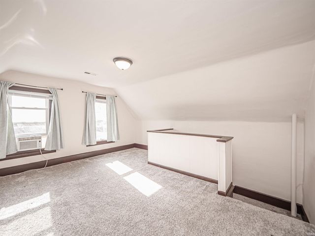 2112 W Delaware Street, Evansville, IN 47712