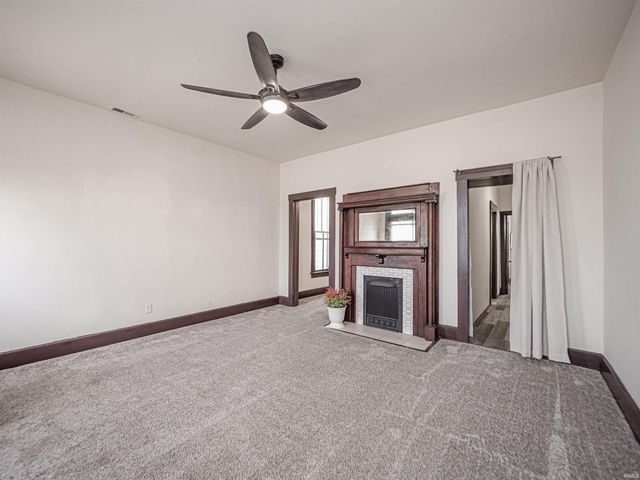 2112 W Delaware Street, Evansville, IN 47712