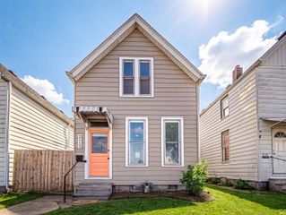 2112 W Delaware Street, Evansville, IN 47712