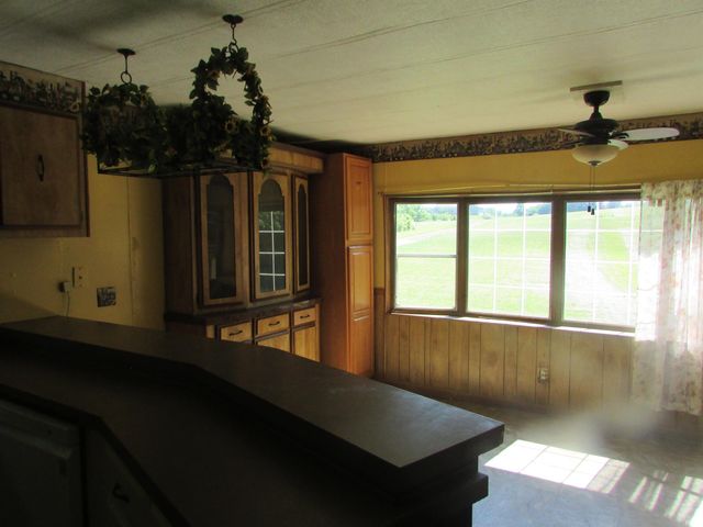 5897 S 775 E Street, Pierceton, IN 46562