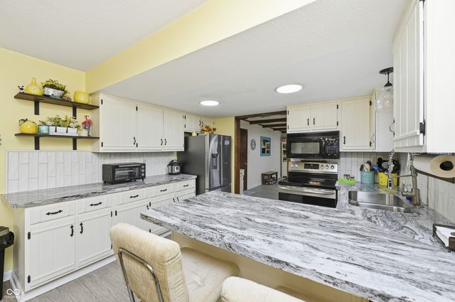 634 Teton Trail, Indianapolis, IN 46217