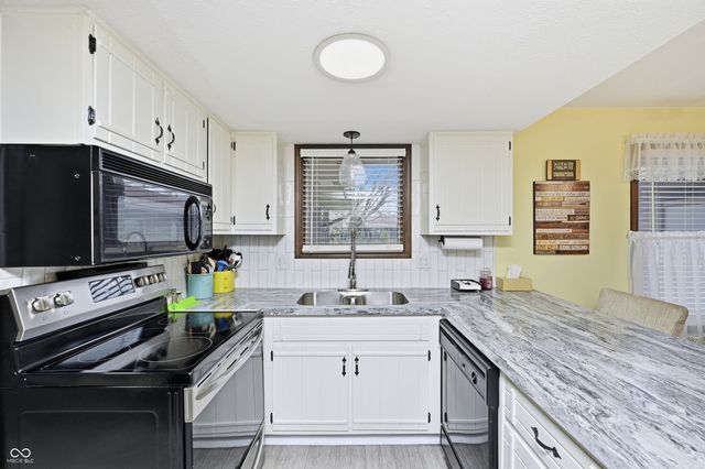 634 Teton Trail, Indianapolis, IN 46217