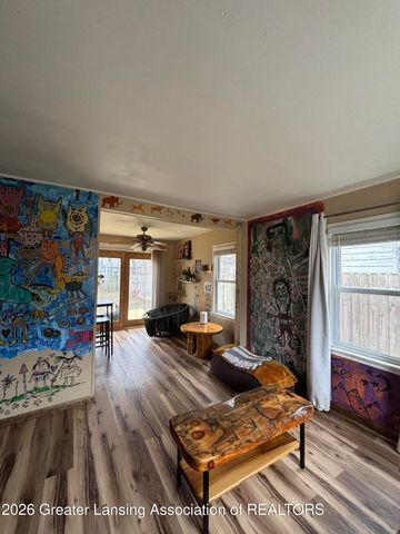 712 Glendale Avenue, Lansing, MI 48910