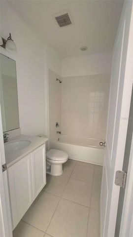 1022 ALABASTER WAY, Deltona, FL 32725