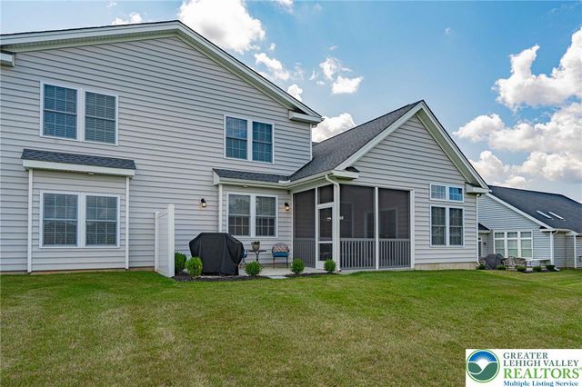 3715 Founders XING, Bethlehem Twp, PA 18045