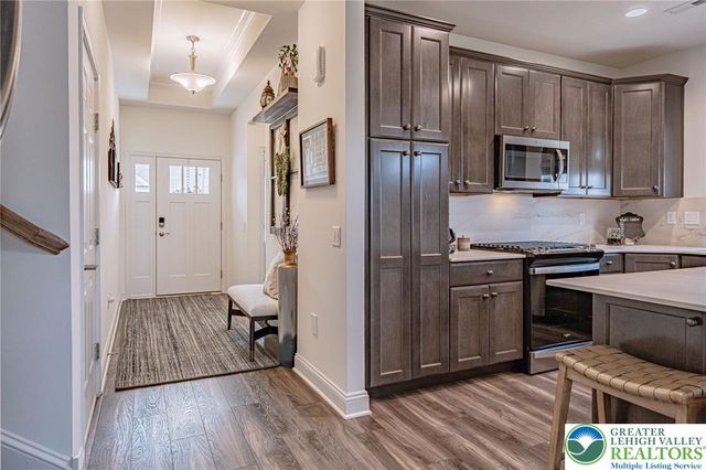 3715 Founders XING, Bethlehem Twp, PA 18045