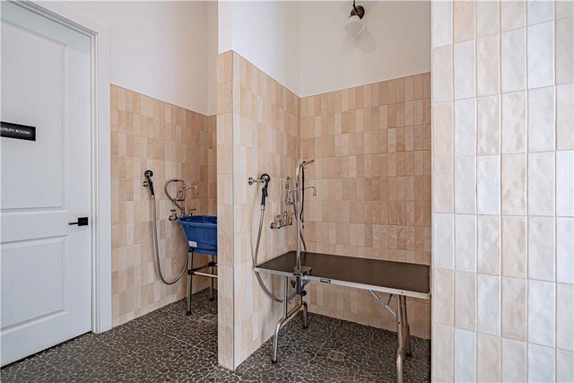 3715 Founders XING, Bethlehem Twp, PA 18045