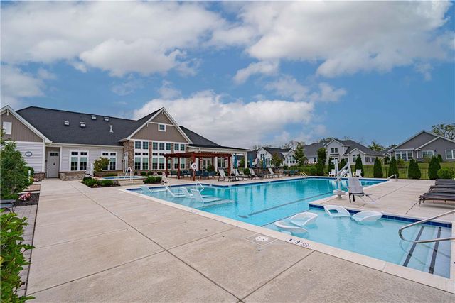 3715 Founders XING, Bethlehem Twp, PA 18045